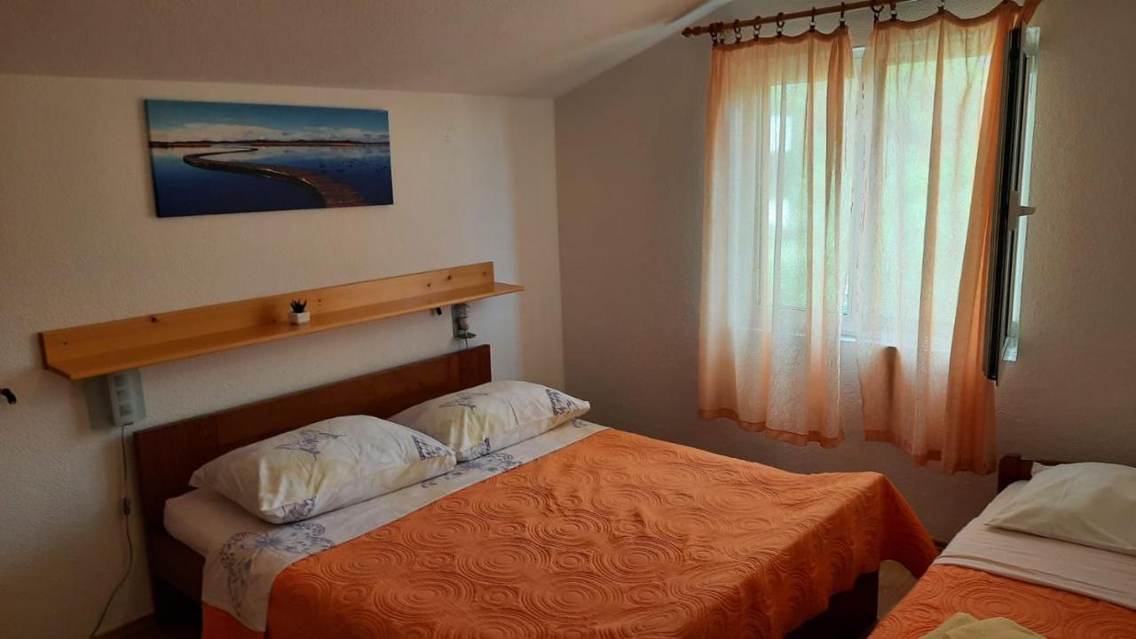 Apartmani Krpeta Pakoštane Exterior foto